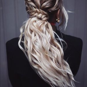 Meet your Posher, Cara